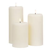 Set of 3 differendt height ribbed candles with LED flame