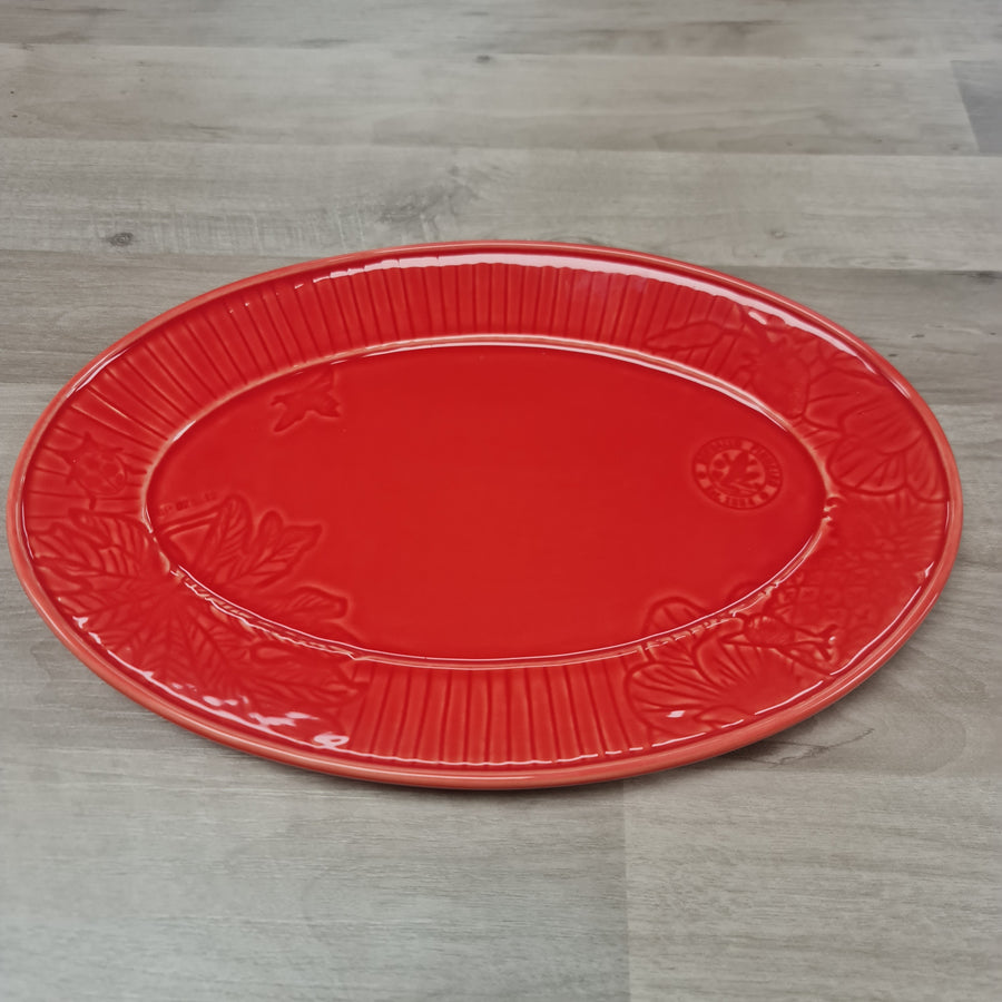 Coral colours platter with embossed detail