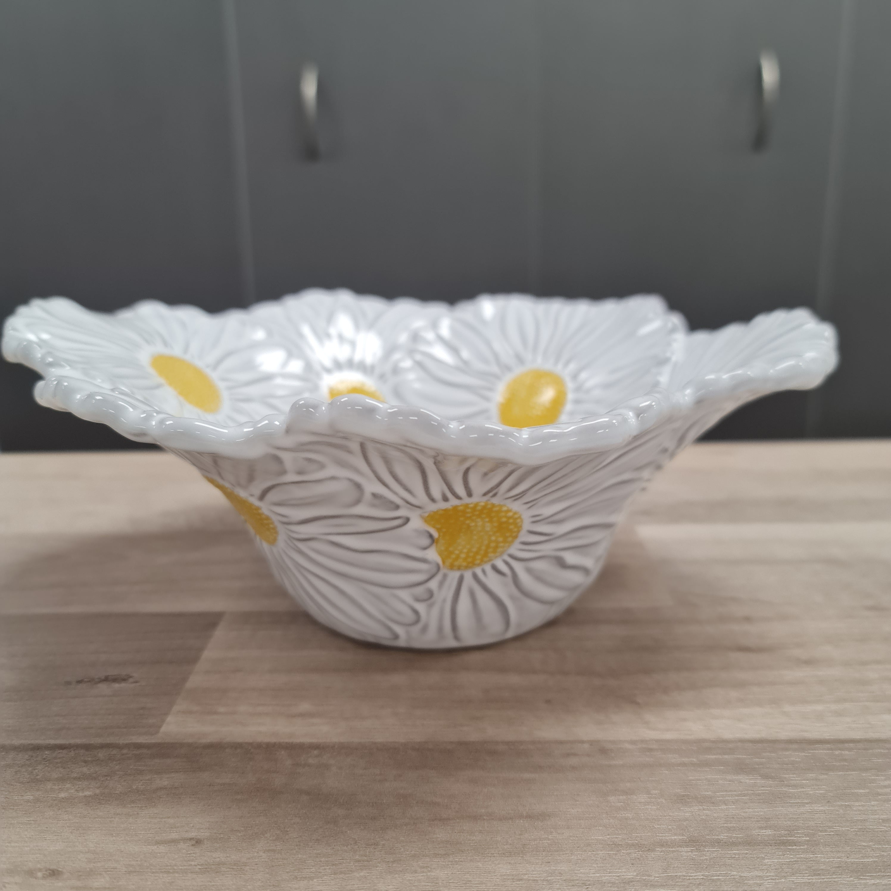 Daisy saladbowl