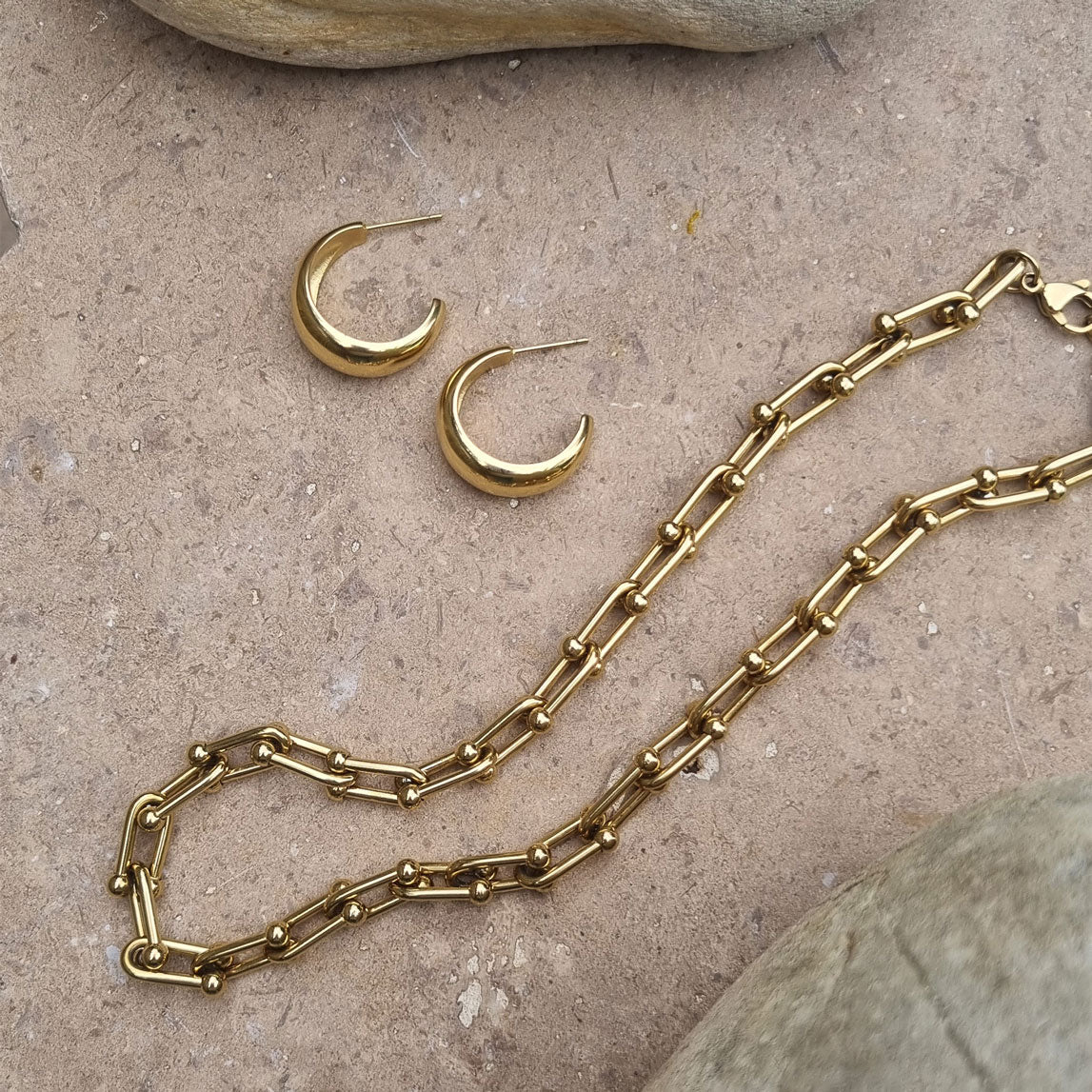 Gold link bracelet