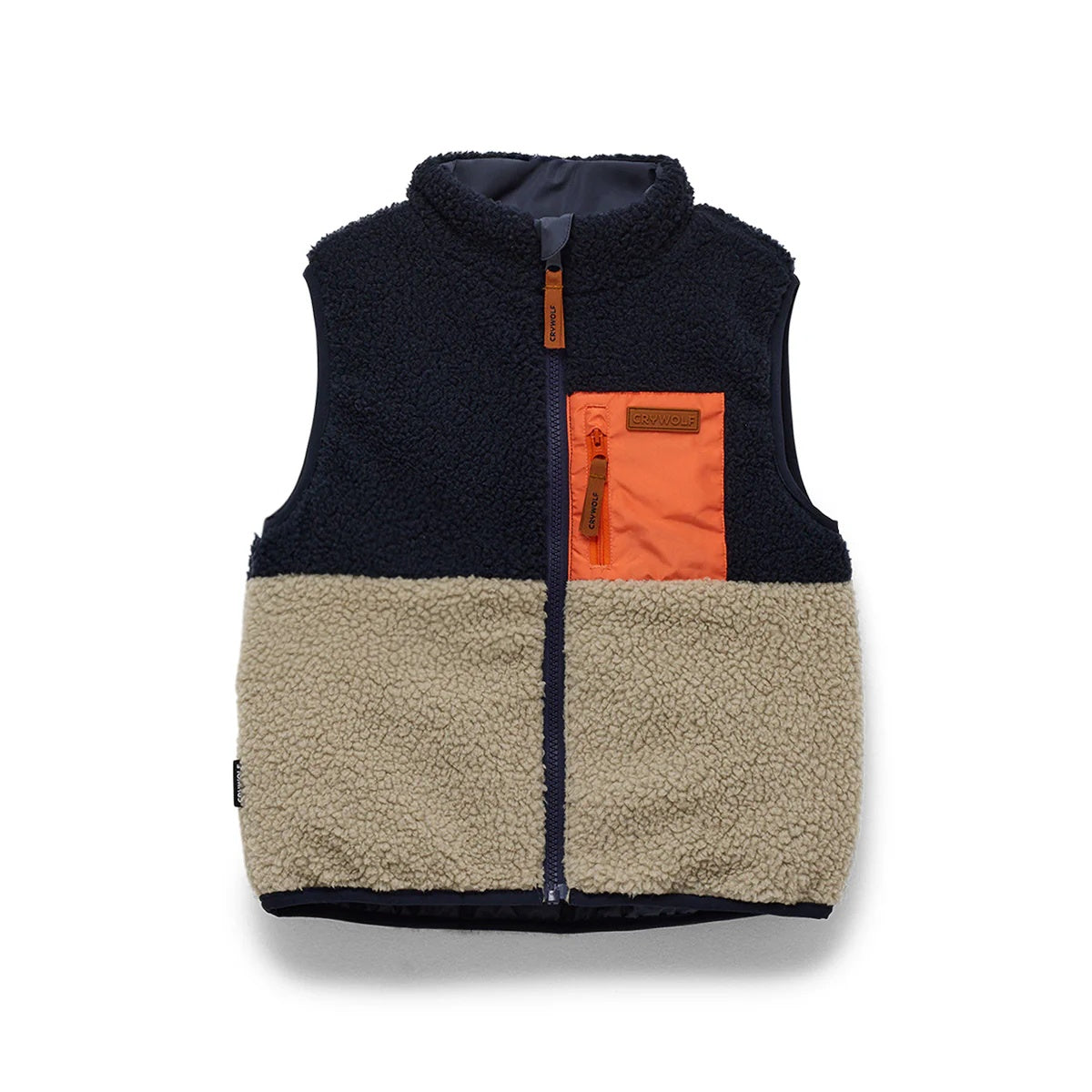 Sherpa Fleece front side of Crywolf reversible Yeti Vest in Ash a navy and natural colour block at Cerise. Reverses from colour block pattern on sherpa fleece side to navy on recycled polyester puffer side.