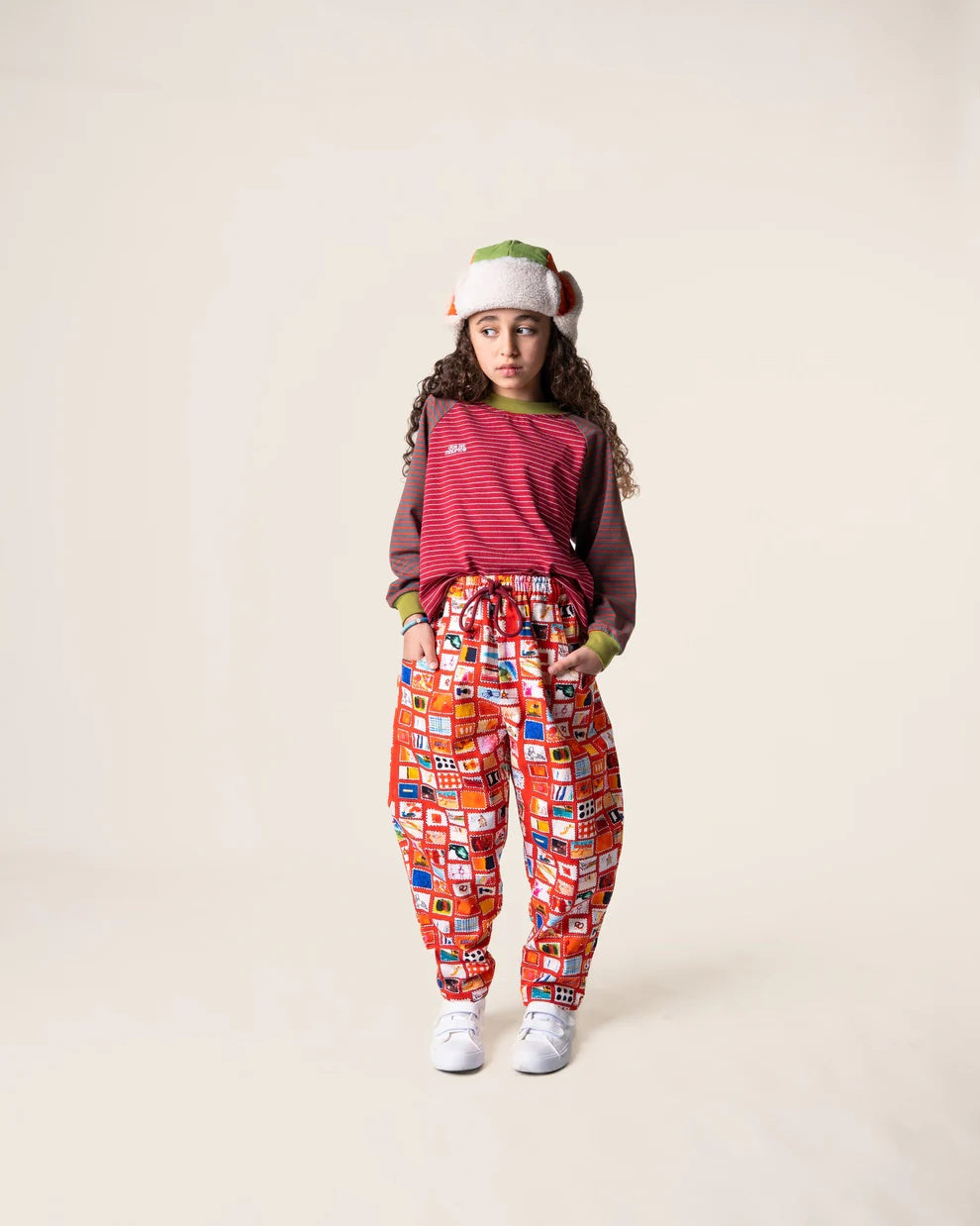 Das Ist Maurice unisex Burgundy Striped Raglan T-shirt with contrasting green rib on neck and trim for girls and boys at Cerise NZ