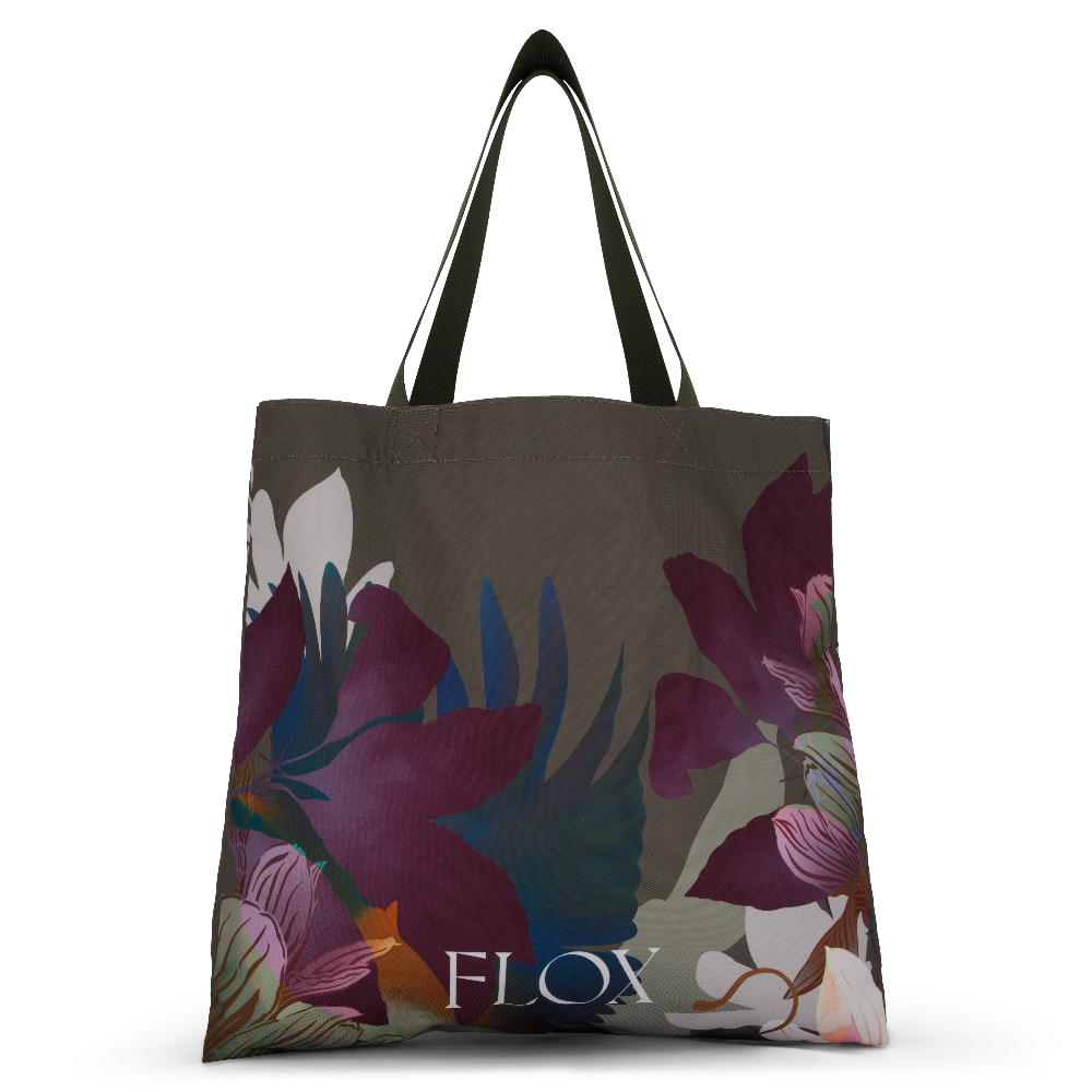 Make a statement while carrying everything you need with the FLOX Antipodes Oversize Shopper in Moss. Designed by New Zealand artist FLOX, from Cerise. This generous XL shopper combines bold, colourful artwork with practical everyday functionality.  Featuring the Kingfisher  bird in a rich, earthy moss colour palette.
The FLOX Antipodes Collection celebrates the shared natural landscapes of Aotearoa New Zealand and Australia through vibrant flora and native bird-inspired artwork.