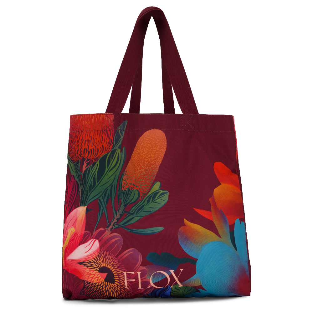 Make a statement while carrying everything you need with the FLOX Antipodes Oversize Shopper. Designed by New Zealand artist FLOX, this generous XL shopper combines bold, colourful artwork with practical everyday functionality. 