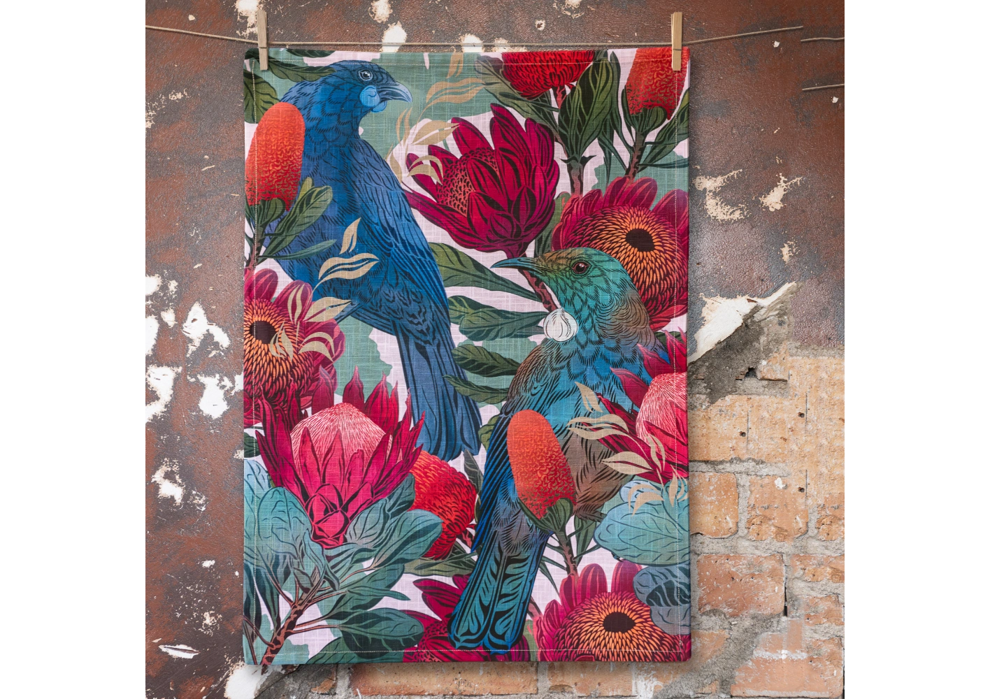 Flox Antipodes Tea Towel in the Kokako & Tui design at Cerise. Made from cotton and measures 50 x 70cm.