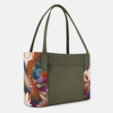 Keep food and drinks cool while adding a splash of colour to your day with the FLOX Antipodes Cooler Bag. Part of the vibrant FLOX Antipodes Collection, this practical insulated cooler bag combines everyday functionality with FLOX’s distinctive botanical-inspired artwork and contemporary New Zealand design.

Perfect for picnics, beach days, road trips and work lunches the FLOX Antipodes Cooler Bag is designed to make carrying food and drinks easy.