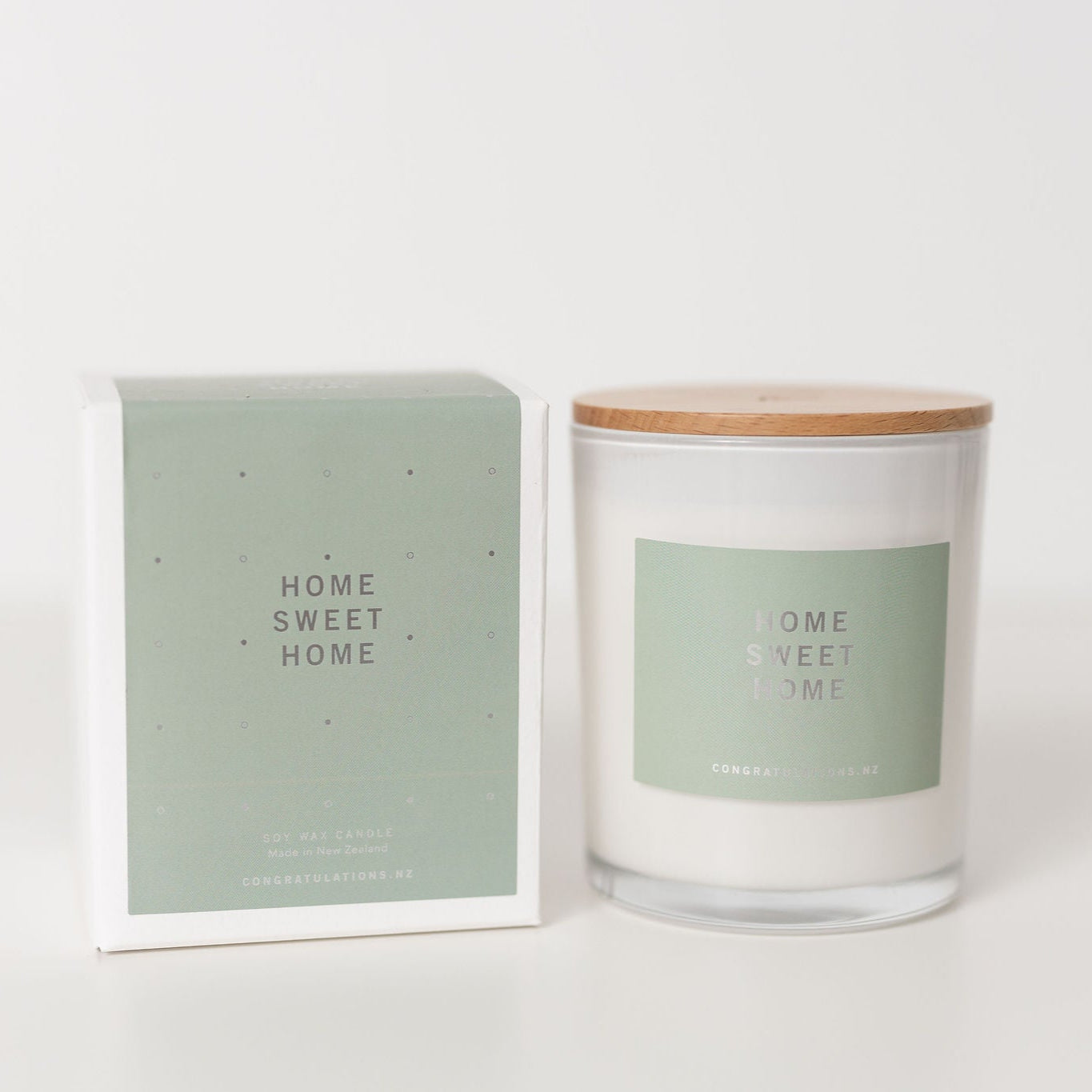 Housewarming candle gift