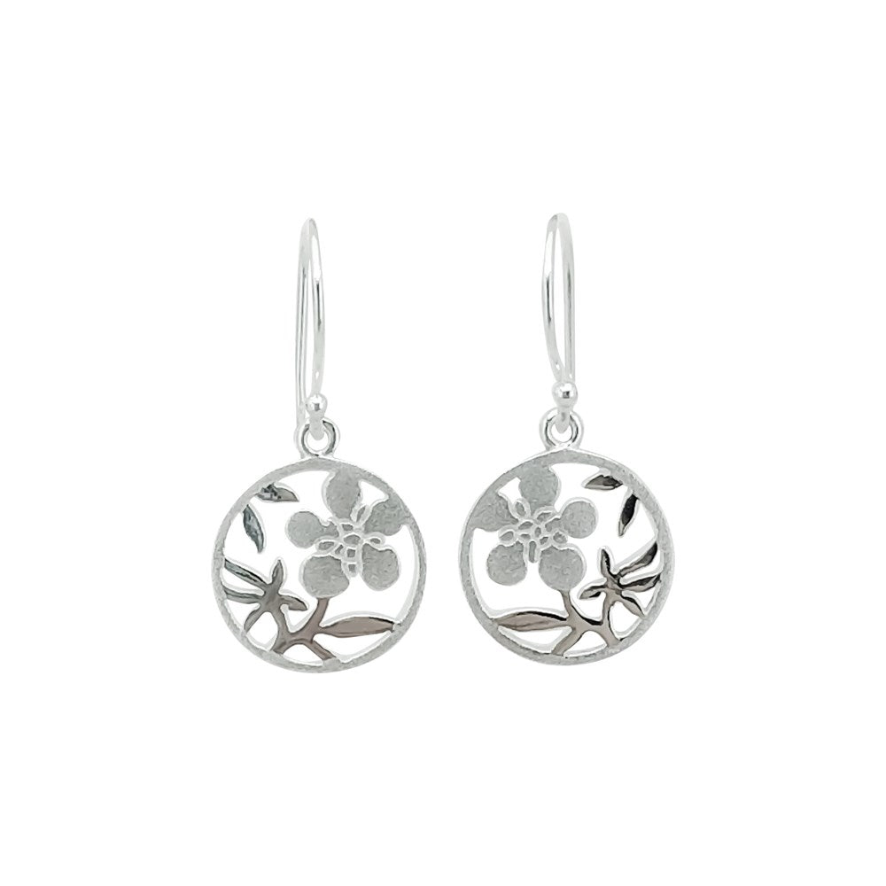 Silver NZ Manuka Flower drop earrings