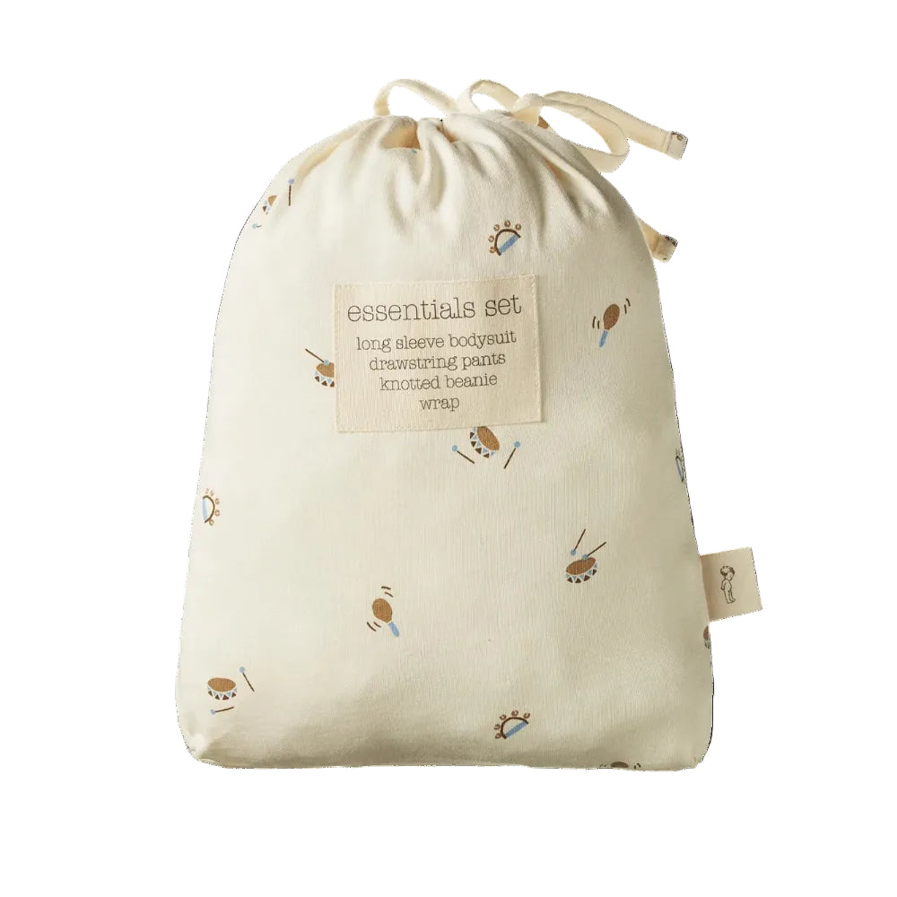 Nature Baby essential set in gift bag at Cerise. A great Newborn baby gift in Music print and 100% cotton.  Set includes bodysuit, pants, beanie and wrap.