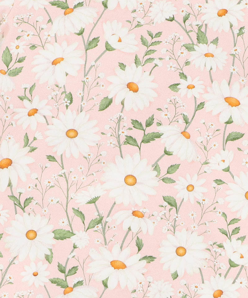 Floral pattern with white flowers and green leaves on a pink background