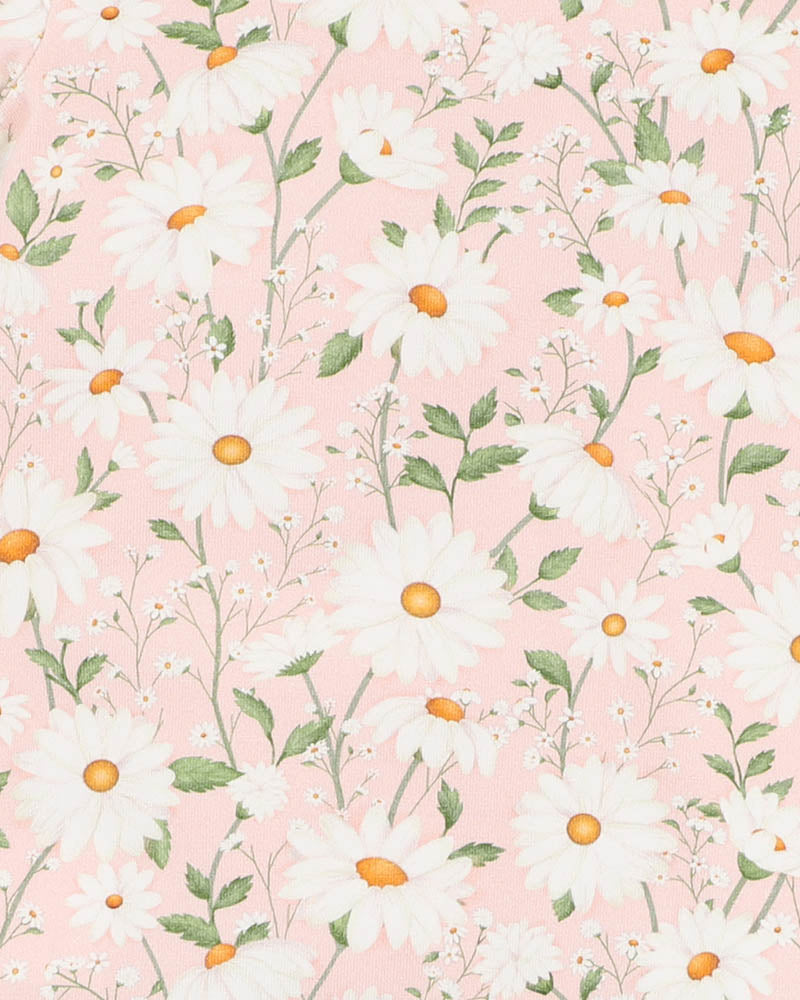 Floral pattern with white flowers and green leaves on a pink background