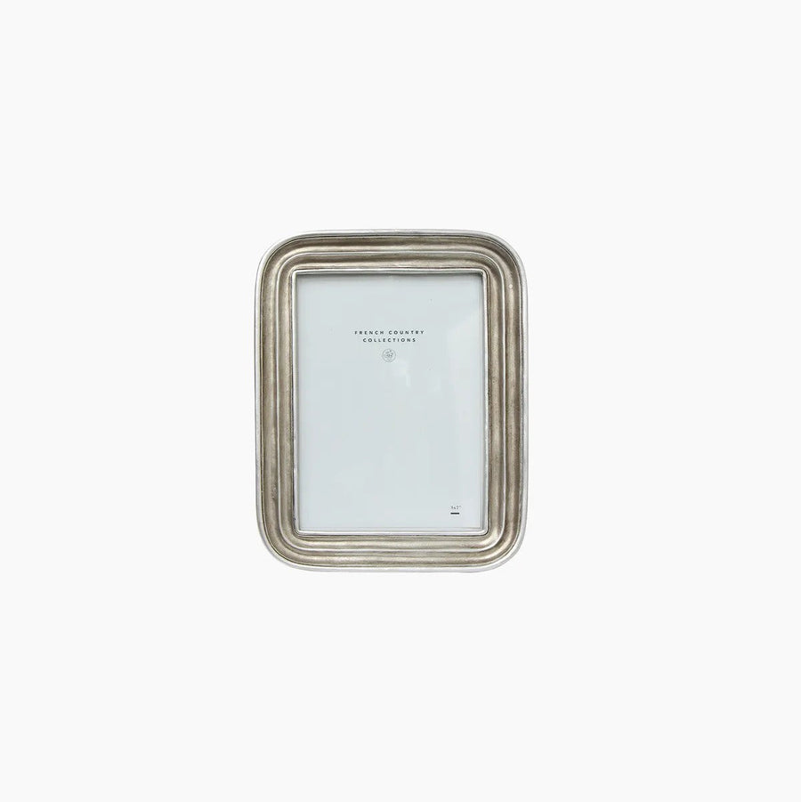 Chunky silver coloured photo frame