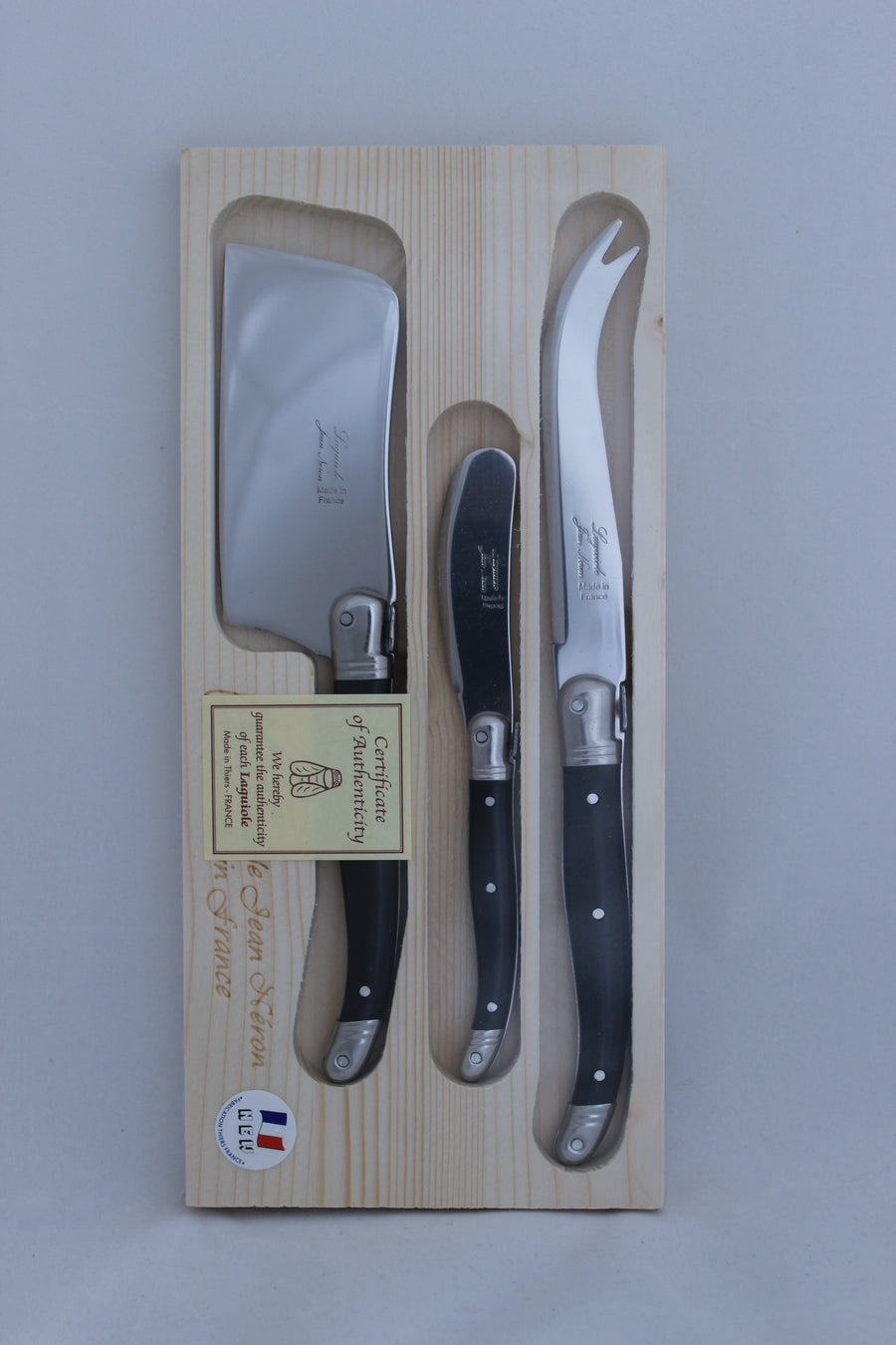 laguiole 3 piece cheese set gift boxed