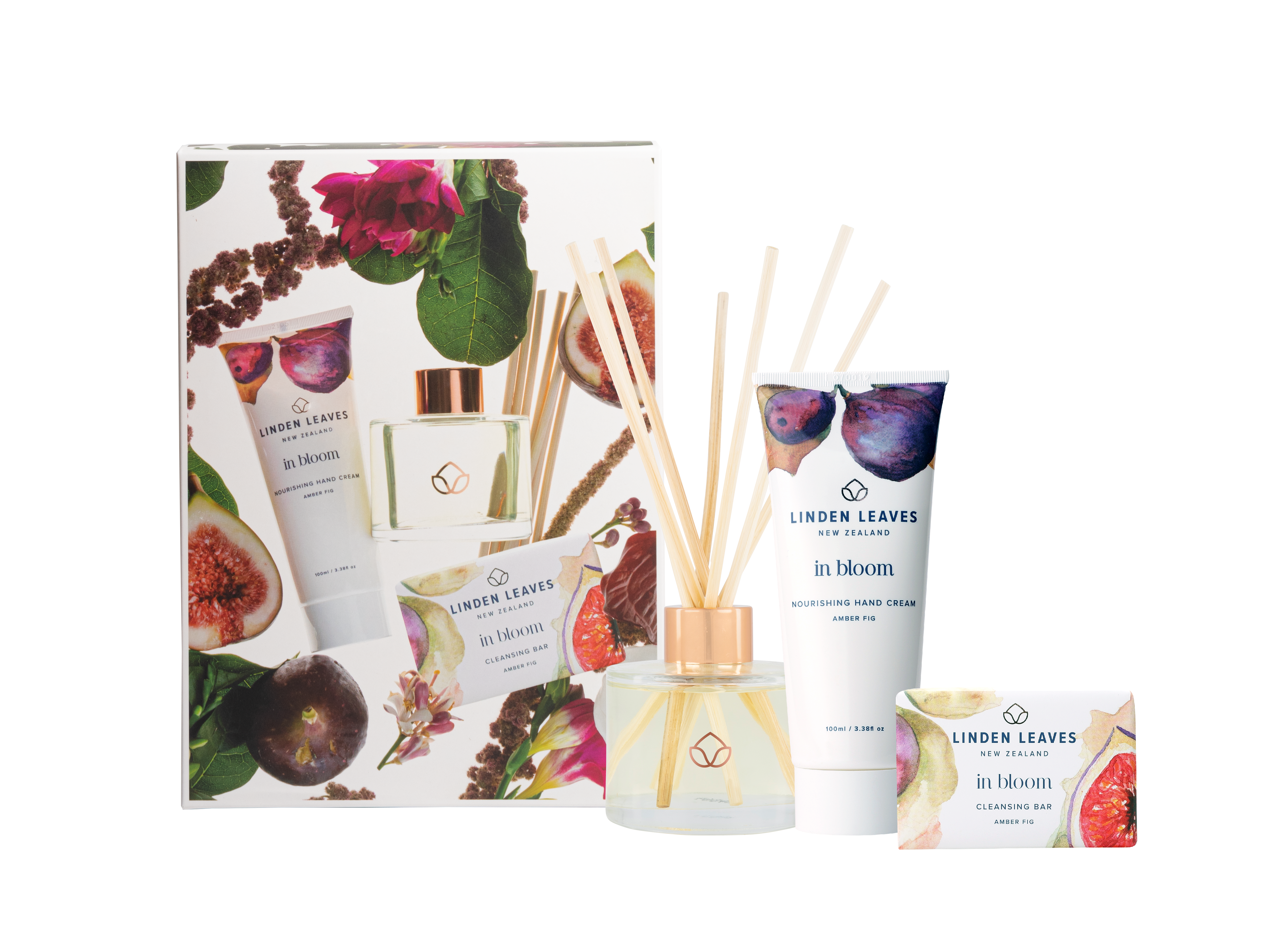 Freshen up your hands and home with this gorgeous gift set from Linden leaves.  Available in three fragrances of Aqua Lily, Pink Petal and Amber Fig.  Beautifully Packaged and ready to gift. Set includes  Cleansing Bar 100g Fragrance Diffuser 100ml Hand Cream 100ml  Made in New Zealand